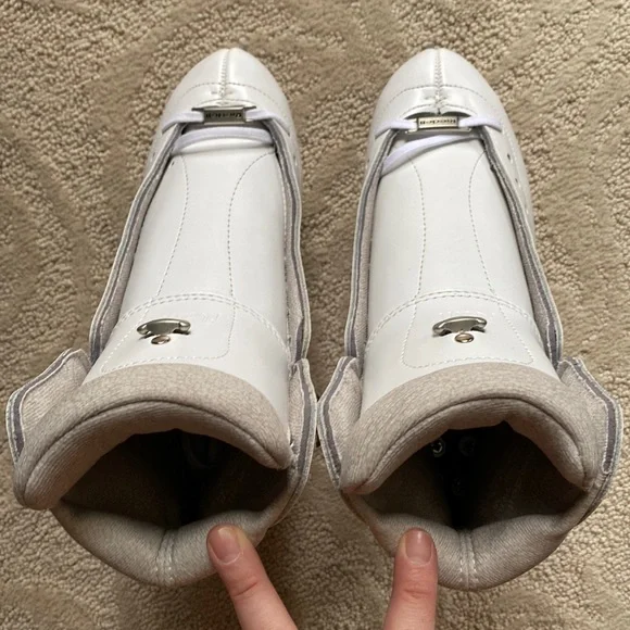 NEW IN BOX Riedell | Flair 910 Ice Skates Size 4 with Eclipse Astra 9 1/4” Blade - Picture 4 of 17